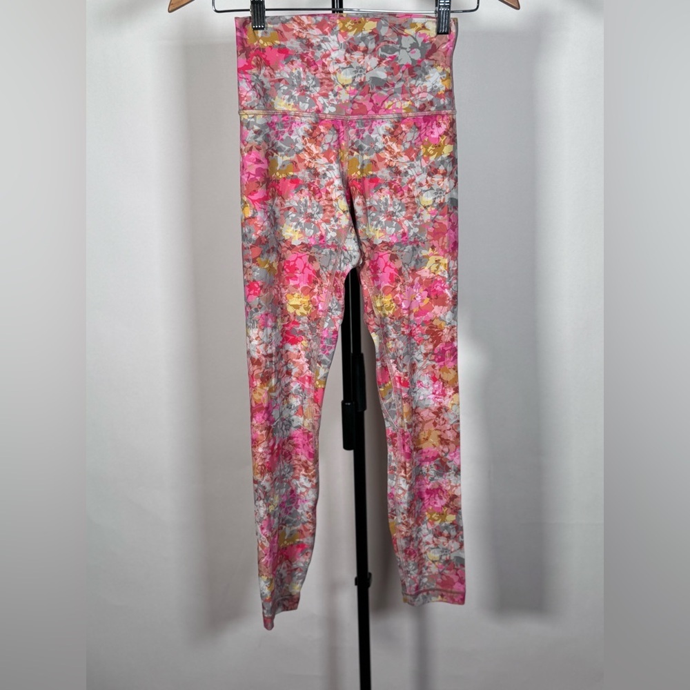 NWOT Lululemon Align Pant 25" Inflorescence Multi - Picture 4 of 5